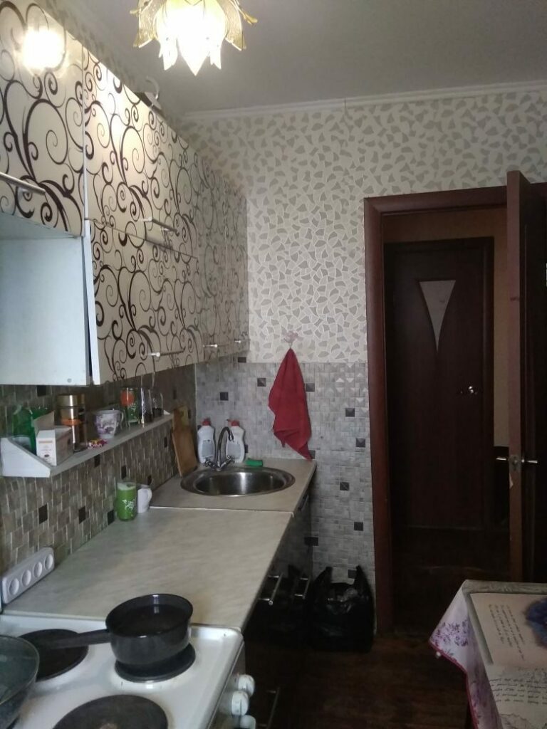 Сдаётся 2х комнатная квартира с мебелью