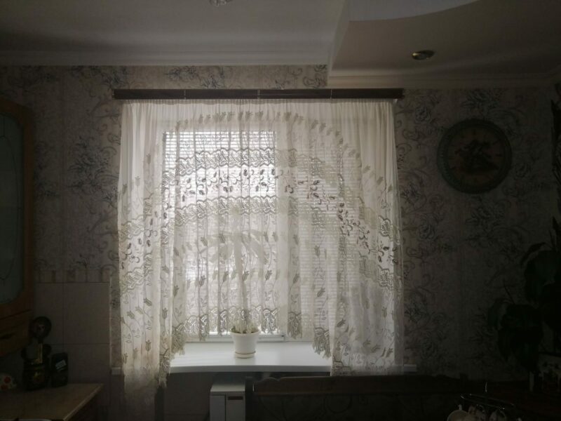Продаётся 2х комнатная квартира с ремонтом в п. Новокумском