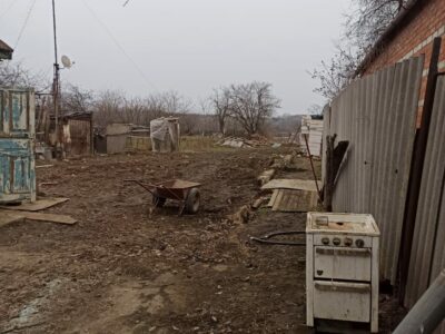 Продаю домик рядом с центром с. Краснокумского